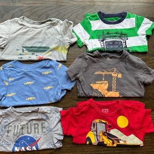 Tea, old navy, carters and children place 12-18 month vehicle T-shirt bundle